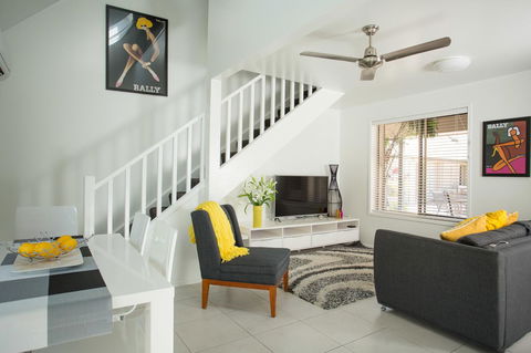 Byron Central Apartments - Inverell Accommodation 0