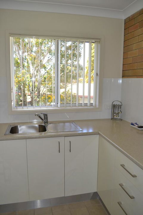 Sundial Holiday Units - Inverell Accommodation 29