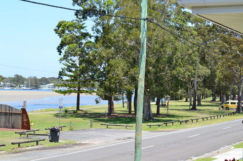 Sundial Holiday Units - Inverell Accommodation 5