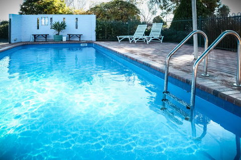 Almond Inn - Inverell Accommodation 26