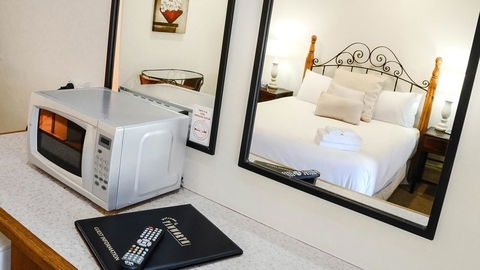Almond Inn - Inverell Accommodation 21