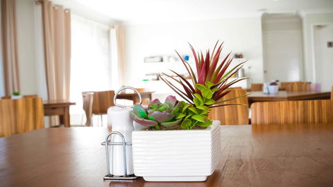 Almond Inn - Inverell Accommodation 13