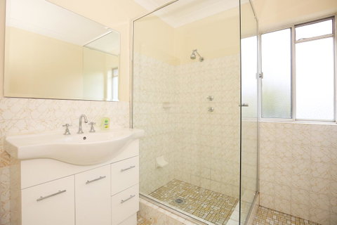 The Rotunda, Gerroa - Inverell Accommodation 23