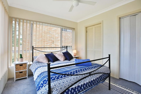 The Rotunda, Gerroa - Inverell Accommodation 18