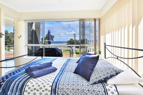 The Rotunda, Gerroa - Inverell Accommodation 17
