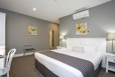 CH Boutique Hotel & Apartments, Ascend Hotel Collection - Inverell Accommodation 24