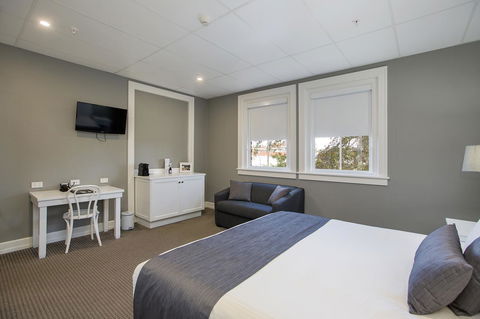 CH Boutique Hotel & Apartments, Ascend Hotel Collection - Inverell Accommodation 18