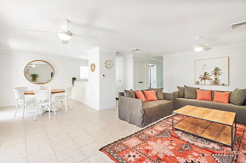 The Lord Byron - Inverell Accommodation 12