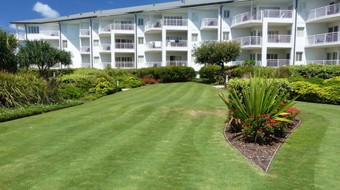 SaltBeach2302 - Inverell Accommodation 10
