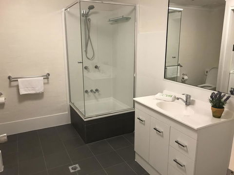 Mariner Bay Apartments - Inverell Accommodation 28