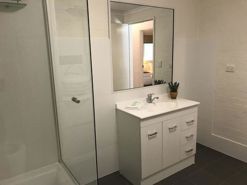 Mariner Bay Apartments - Inverell Accommodation 29