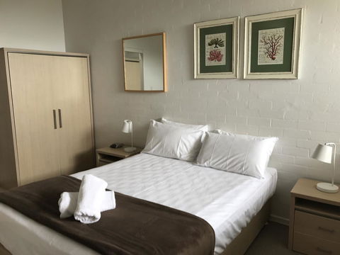 Mariner Bay Apartments - Inverell Accommodation 32