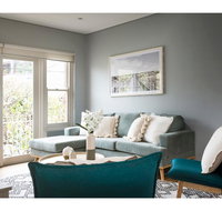 Beachside Getaway in Freshie w Parking - Inverell Accommodation