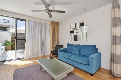Waves Byron Bay - Inverell Accommodation 40