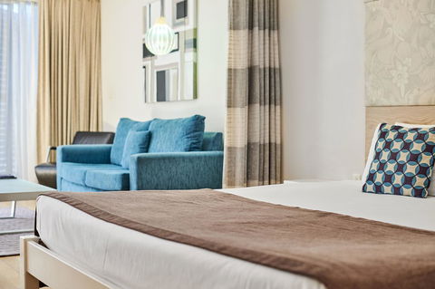 Waves Byron Bay - Inverell Accommodation 36