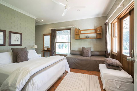 Thistle Hill Guesthouse - Walk To Many Wineries And Restaurants - Inverell Accommodation 35