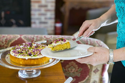 Thistle Hill Guesthouse - Walk To Many Wineries And Restaurants - Inverell Accommodation 2