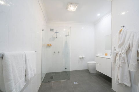 Thistle Hill Guesthouse - Walk To Many Wineries And Restaurants - Inverell Accommodation 42