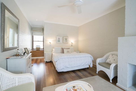 Thistle Hill Guesthouse - Walk To Many Wineries And Restaurants - Inverell Accommodation 43