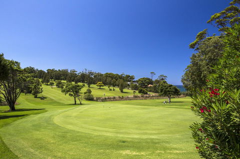 Beachfront 2 - Inverell Accommodation 1
