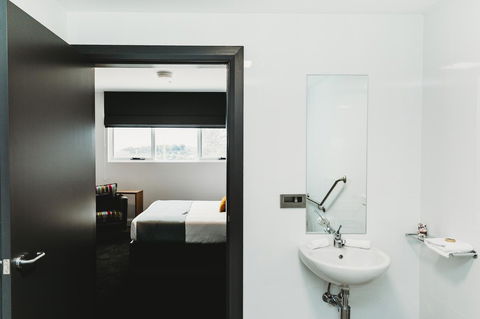Coniston Hotel Wollongong - Inverell Accommodation 27