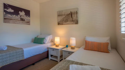 Byron Quarter Apartments - Inverell Accommodation 30
