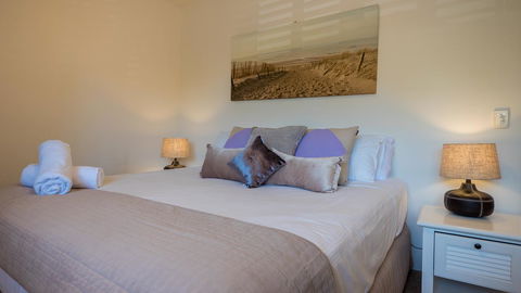 Byron Quarter Apartments - Inverell Accommodation 29