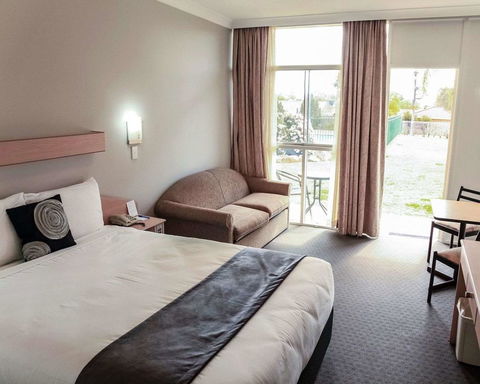 Econo Lodge Gateway Tamworth - Inverell Accommodation 9