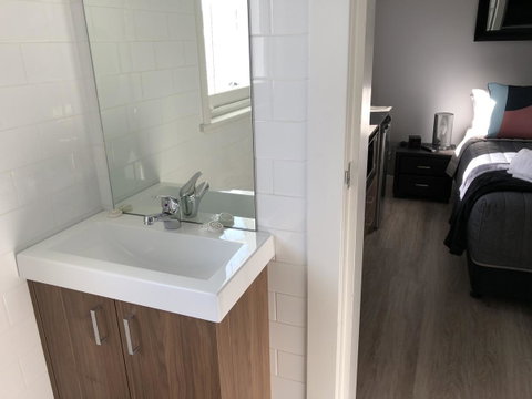The Mark Studios - Inverell Accommodation 2