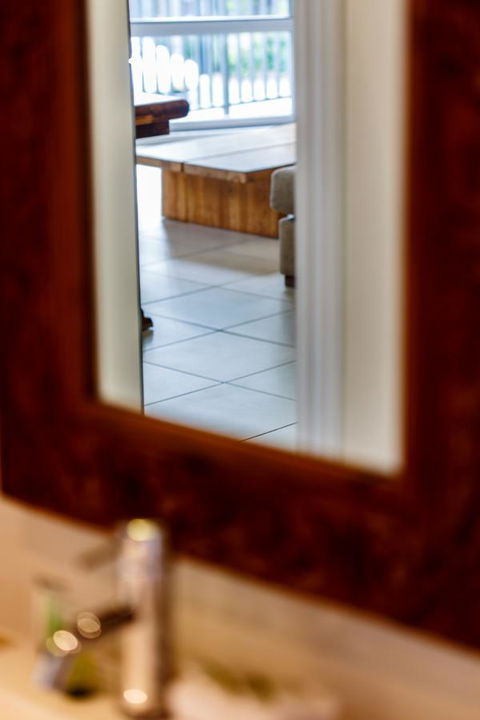 Byron Bay Hotel And Apartments - Inverell Accommodation 4