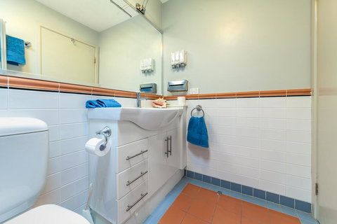 Condo 105 @ Horizons Golf Resort - Salamander Bay NSW - Inverell Accommodation 21