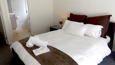 Jindabyne Executive - Inverell Accommodation 1