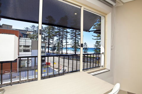 Manly Paradise Motel & Apartments - Inverell Accommodation 10