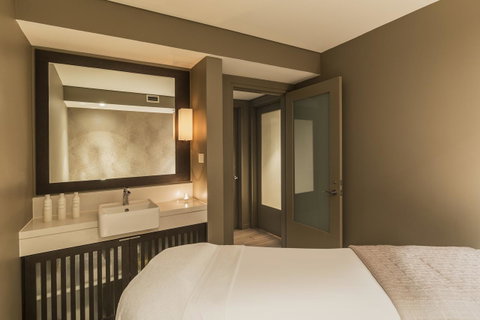 Swissotel Sydney - Inverell Accommodation 22