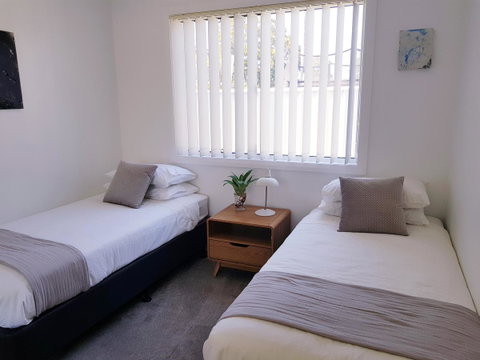 BookerBay Retreat! - Inverell Accommodation 5