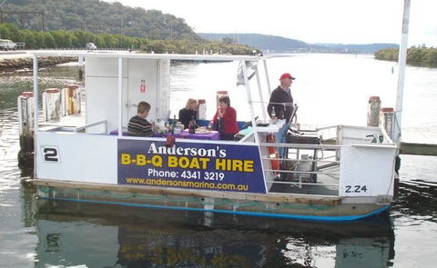 BookerBay Retreat! - Inverell Accommodation 14
