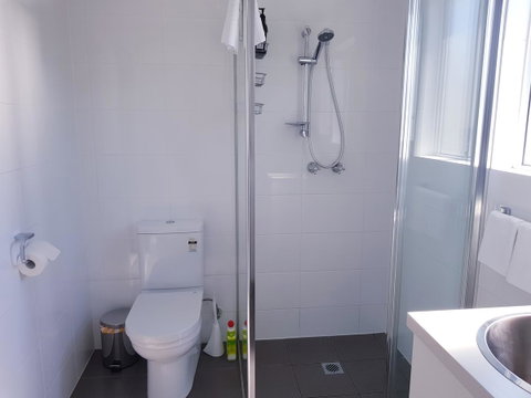 BookerBay Retreat! - Inverell Accommodation 10