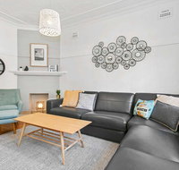 Seaspray - Manly beach apartment close to the sand - Inverell Accommodation