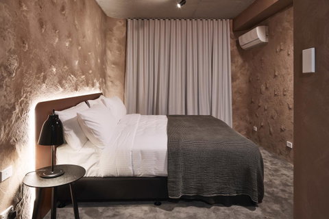 The Collectionist Newtown - Inverell Accommodation 22