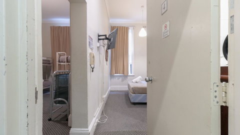 Woolbrokers Hotel - Inverell Accommodation 8
