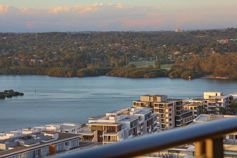 Stunning Sunset Water View 2BEDs On High Rises - Inverell Accommodation 7