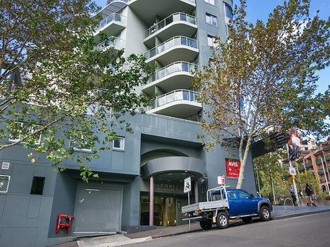 Lower Bridge And Sails - Executive 2BR Darlinghurst Apartment With Balcony And Rooftop Views - Inverell Accommodation 14