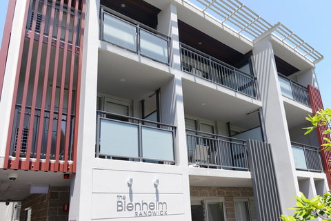 The Blenheim - Inverell Accommodation 13