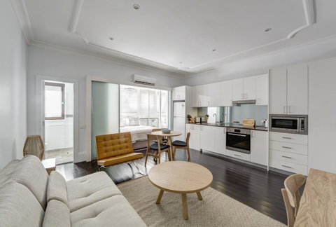 Regents Court Sydney - Inverell Accommodation 14