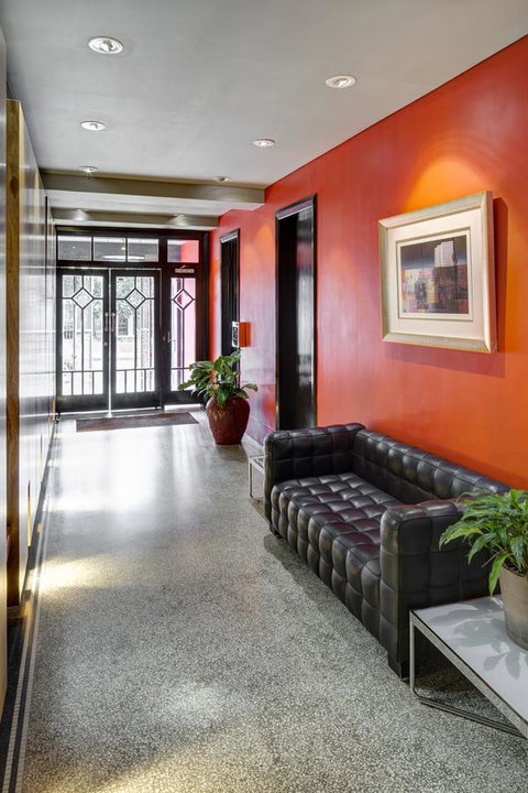 Regents Court Sydney - Inverell Accommodation 26