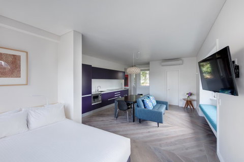 Regents Court Sydney - Inverell Accommodation 19