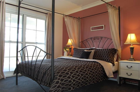 Cadair Cottages - Inverell Accommodation 11