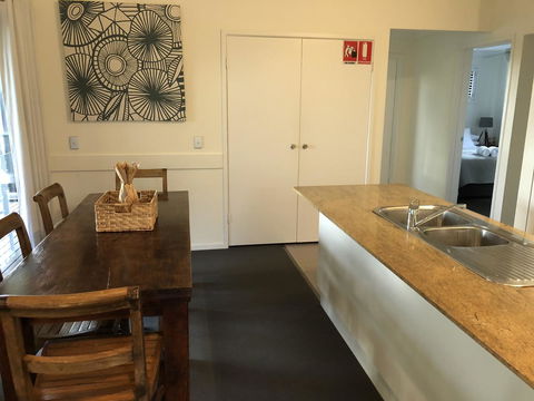 Suranadi Beach House 1 - Inverell Accommodation 4