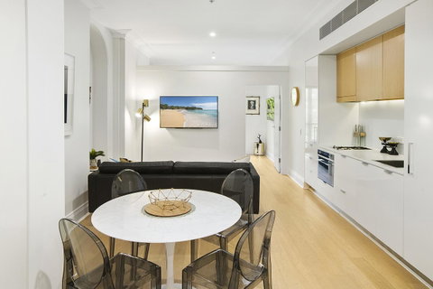 Orange Stay Apartments Potts Point - Inverell Accommodation 4