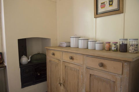Hillview Heritage Hotel - Inverell Accommodation 3